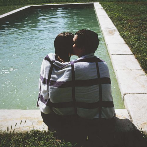 baf02318_nangoldin_simon-jessica-embraced