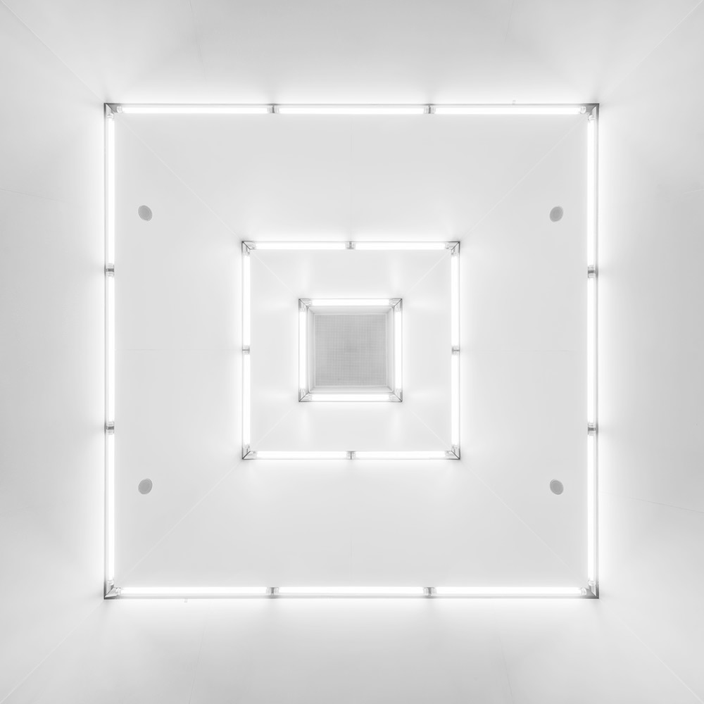 baf02040_markusstudtmann_shades-of-white-viii